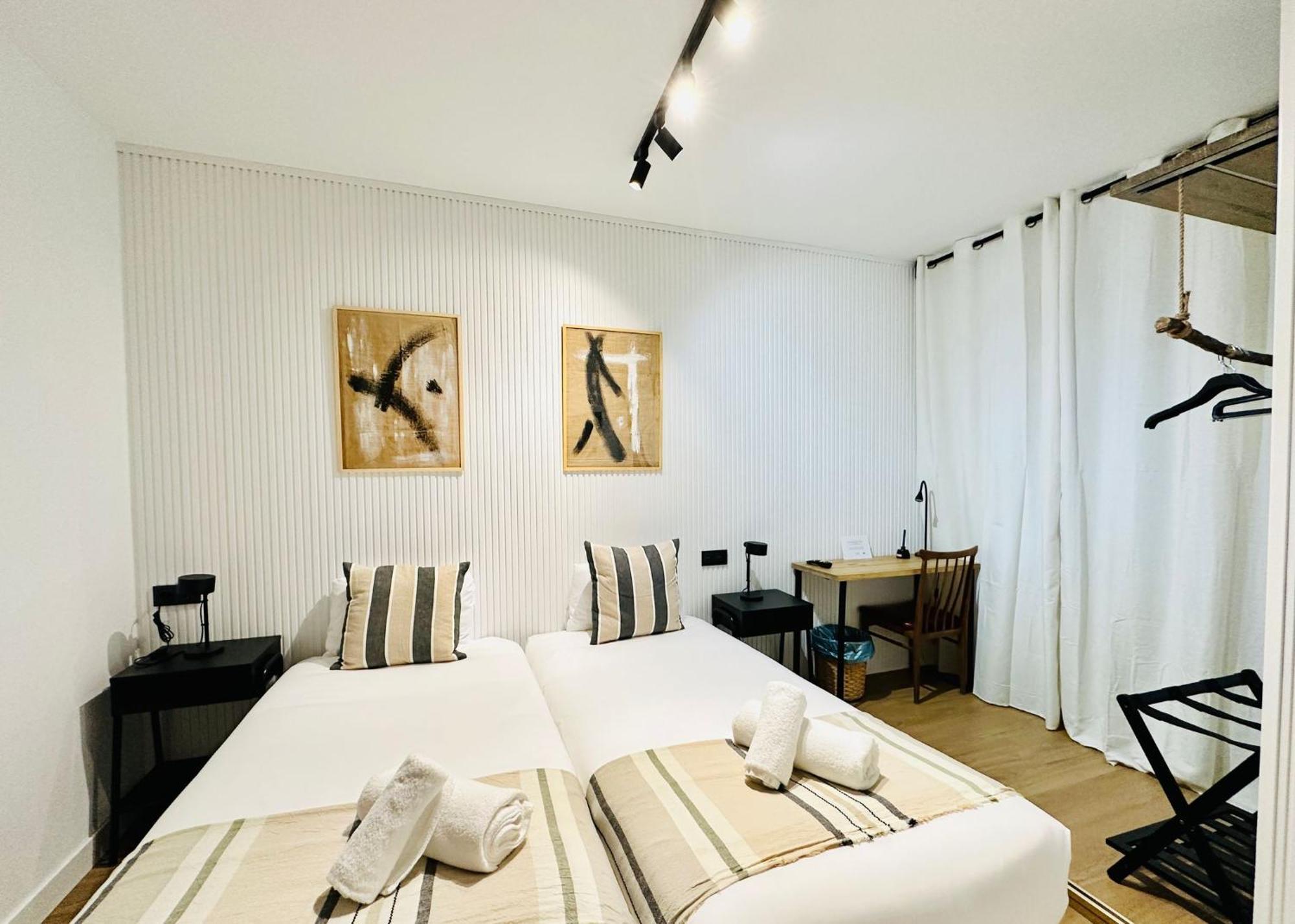 Autentic Boutique Moncloa Madrid Exterior photo